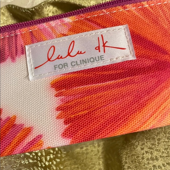 🔴 Discounted SHIPPING 🌷Clinique Set - Picture 4 of 9